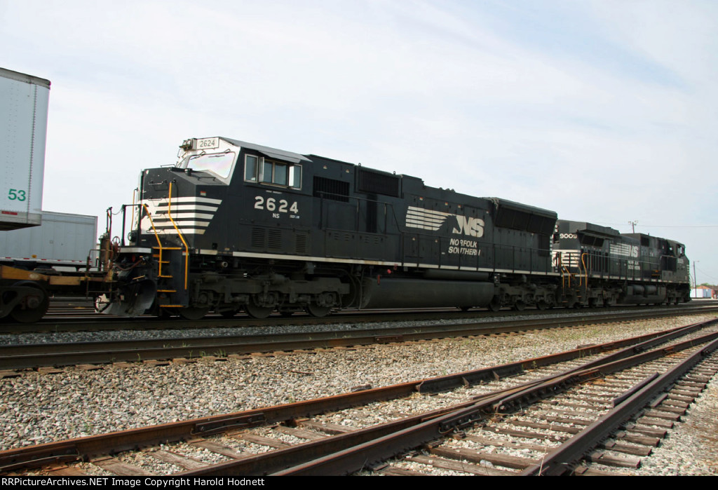 NS 2624